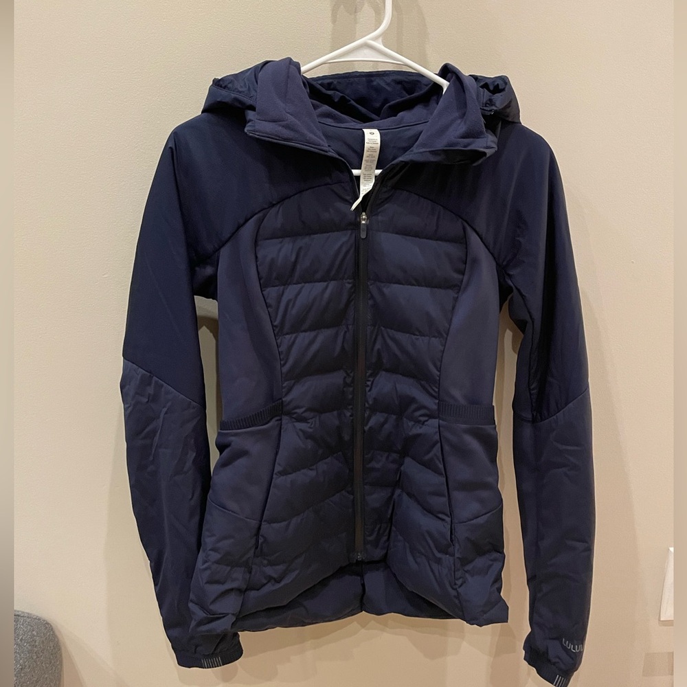 Lululemon running down for it all jacket